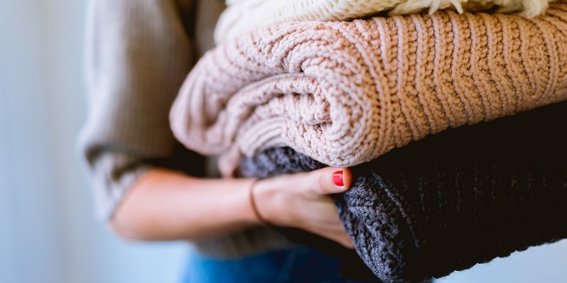 Höhere Temperaturen in der Waschmaschine können dem muffigen Geruch von Wäsche entgegenwirken