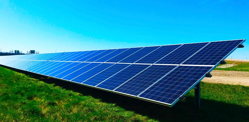 Solarenergie wird häufig durch Solarkollektoren gewonnen
